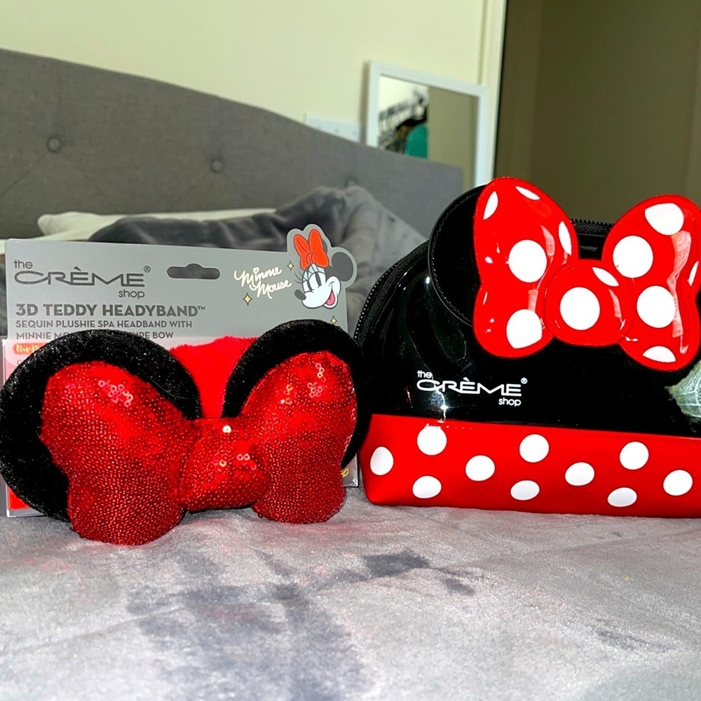 Minnie Mouse Makeup Bag & Spa Headband Bow Bundle